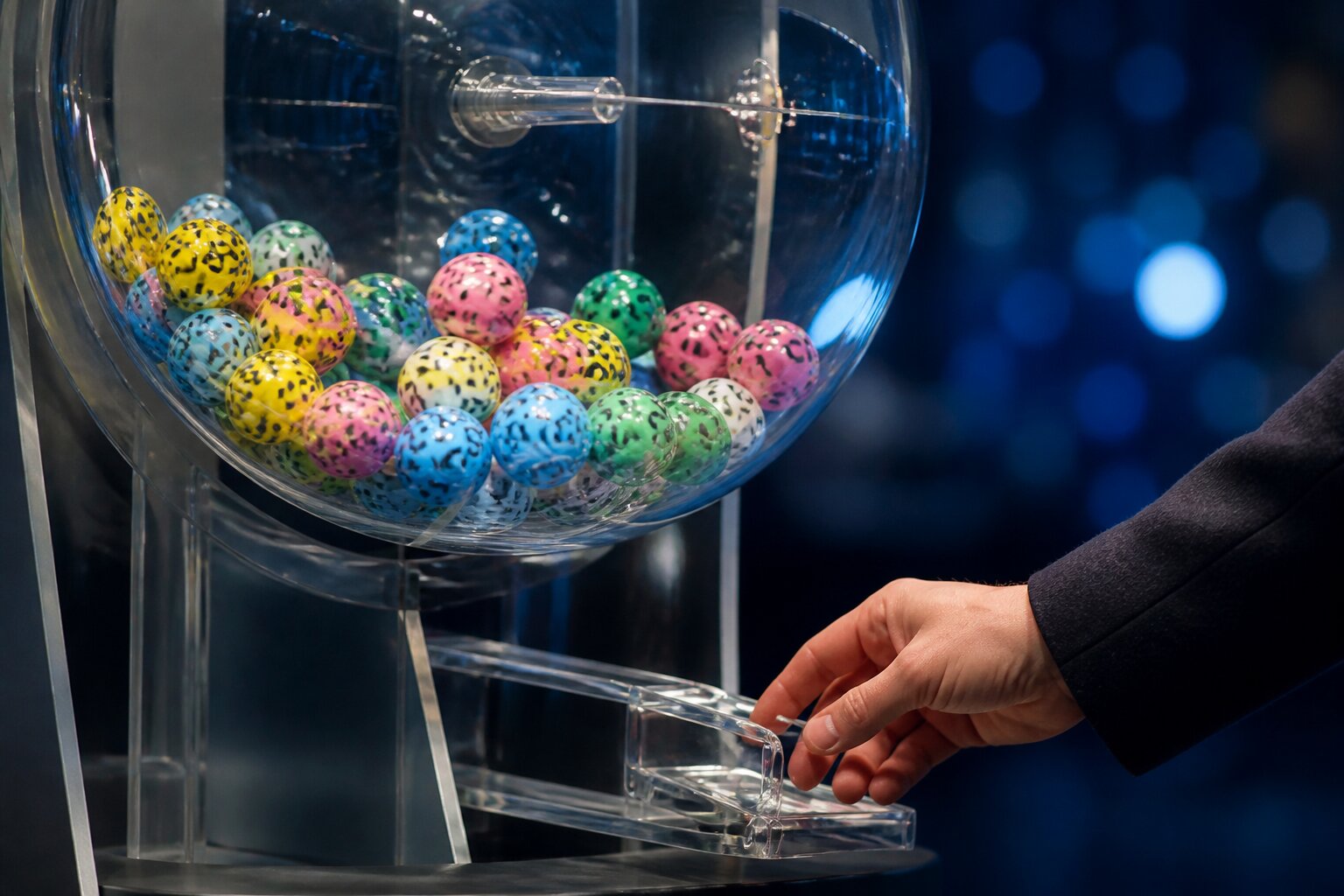 Are Lucky Dips Fixed or Less Likely to Win in Lottery Draws?